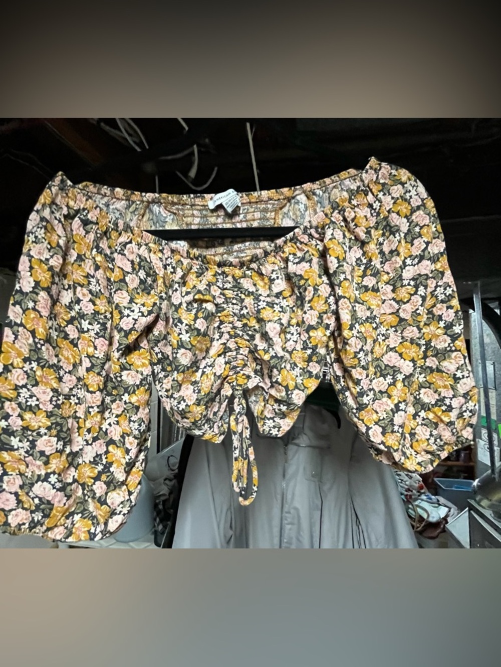 American Eagle Crop top EUC Size XS